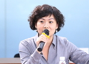 辉瑞集团政府事务部高级总监朱海鸾发言