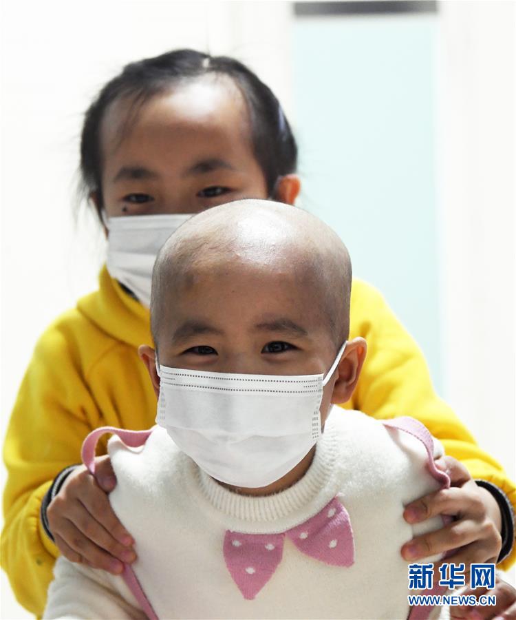 （图文互动）（15）&ldquo;抗癌小家&rdquo;：生命寒夜中的微温