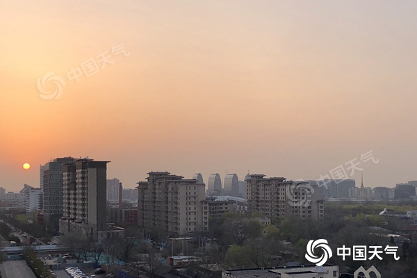  今天北京最高气温22℃春意浓 明天天气“变脸”将现降雨降温