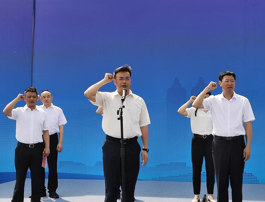 东湖2.jpg