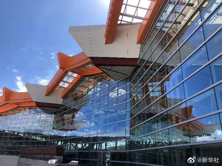 拉萨贡嘎国际机场T3航站楼竣工