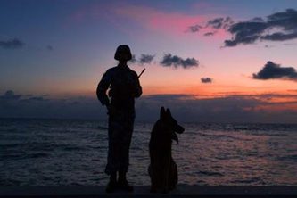 和你在一起，守邊也很美