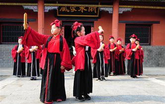 山東鄒城：做好&ldquo;新鄉賢&rdquo; 傳承好家風