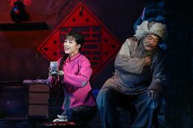 朝鮮版歌劇《白毛女》在平壤上演