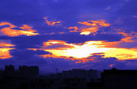 江西遂川夜幕现绮丽晚霞