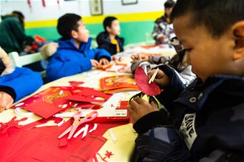 &ldquo;兒童村&rdquo;裏最美的光