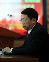 求是杂志社研究院黄苇町在第三届延安论坛上发言