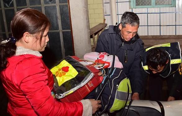 9歲鄒怡琳的500公裏返鄉路