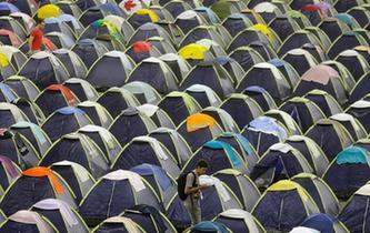 &ldquo;帳篷之城&rdquo;！電競大賽選手扎營參賽