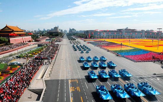 外交部:阅兵唤醒世界人民历史记忆及和平向往