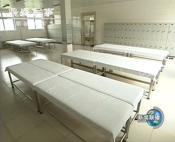 确实差太多！中美俄越军营宿舍内部实拍