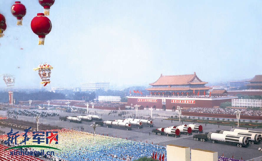 1984国庆35周年阅兵珍贵旧照