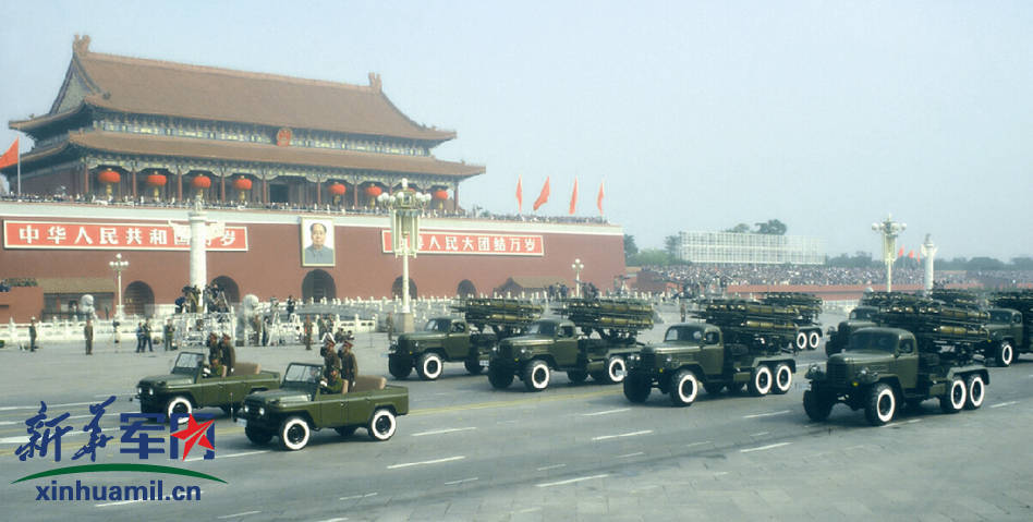 1984国庆35周年阅兵珍贵旧照