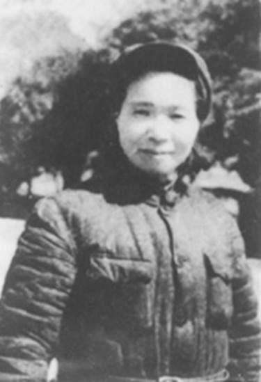 危秀英，1934年10月参加中央红军长征，在干部休养连当&ldquo;政治战士&rdquo;。