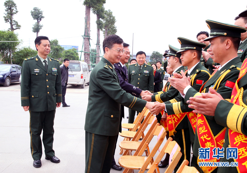凝魂塑神铸警威--广西边防总队培育新一代革命