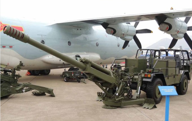 中国空降兵首次实现重型火炮与弹药空投