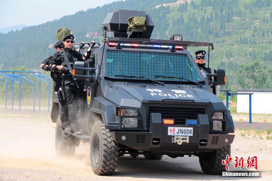 济南特警黑豹突击队反恐练兵