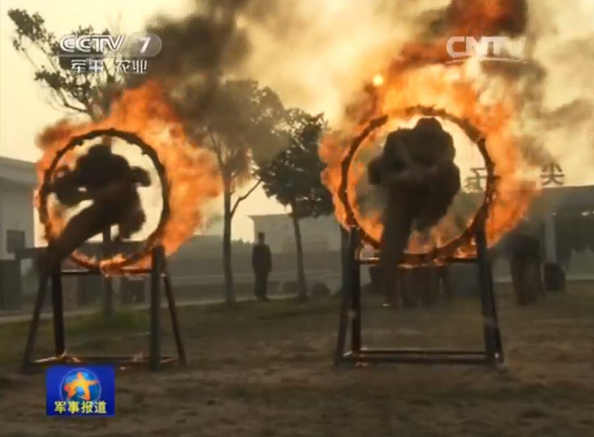 特战队员极限体能训练现场曝光:如炼狱一般(图)