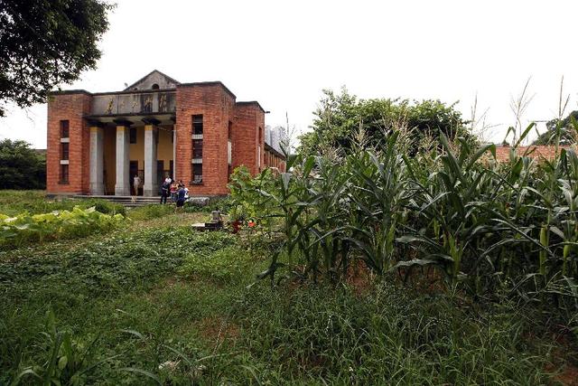 飞虎队遗址部分营房成餐馆