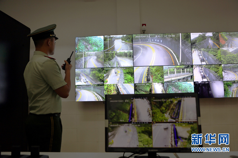 广东边防六支队升级改造视频监控设备让走私偷