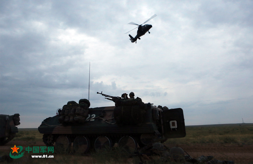 北京军区某装甲旅实兵对抗演练