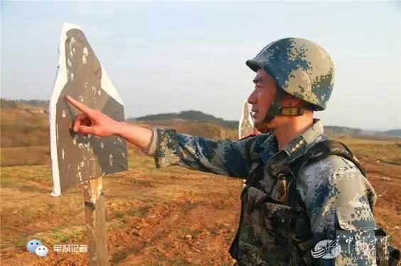 雷神突击队的故事 总有一个传奇“击中”你