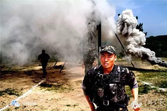 雷神突击队的故事 总有一个传奇&ldquo;击中&rdquo;你