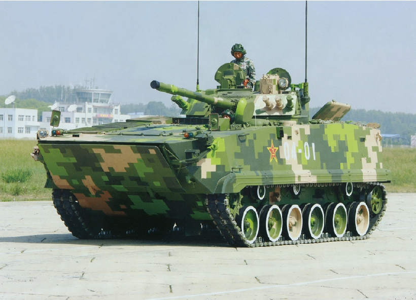 振国神器:zbd04式履带式步兵战车