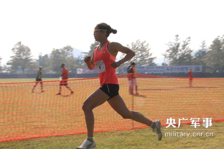 军事五项比赛结束 我军女子团体蝉联冠军