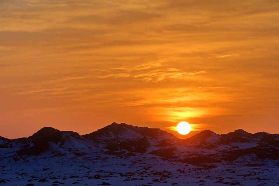 茫茫戈壁摊 雄兵&ldquo;千百万&rdquo;&mdash;&mdash;海军陆特战部队沙漠寒训见闻【8】