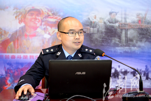 孤儿逆境奋进路激励官兵苦累面前莫低头