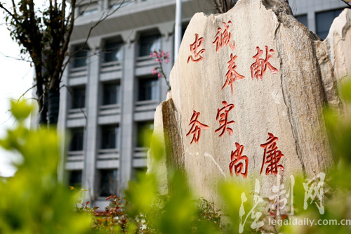 江苏盐城机场边检站着力打造花园式警营