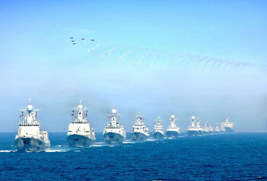 高清：南海的天空与水域有他们守护