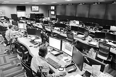 美军三级军士长转入网络战专业可获数万美元奖