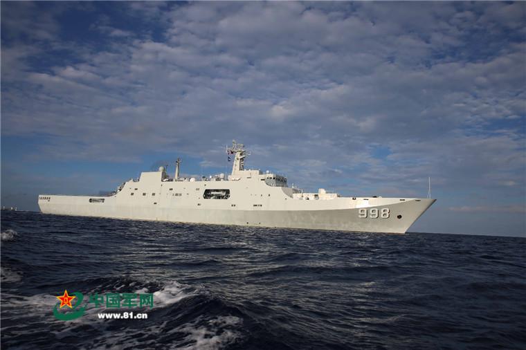 海军又一艘野牛级气垫登陆艇曝光