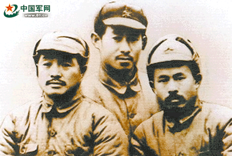 曾受毛泽东称赞,贺龙长征中的三次神来之笔