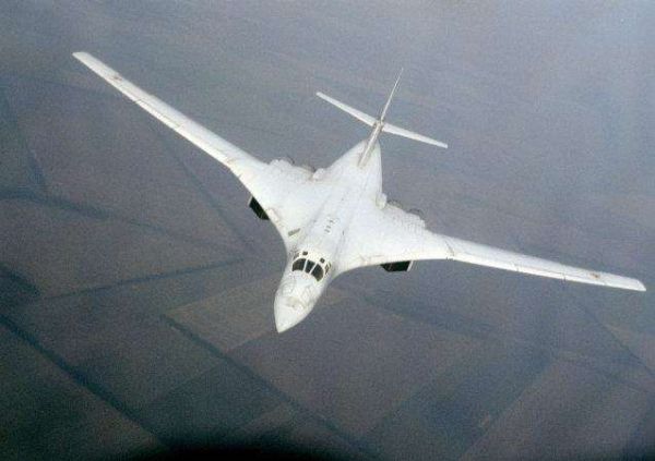 俄批量订购图-160M2轰炸机:首批单价2.7亿美元