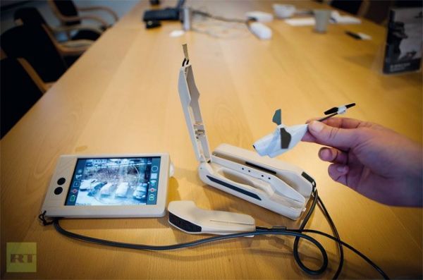 只有口袋大小!美军配备世界最小单兵无人机