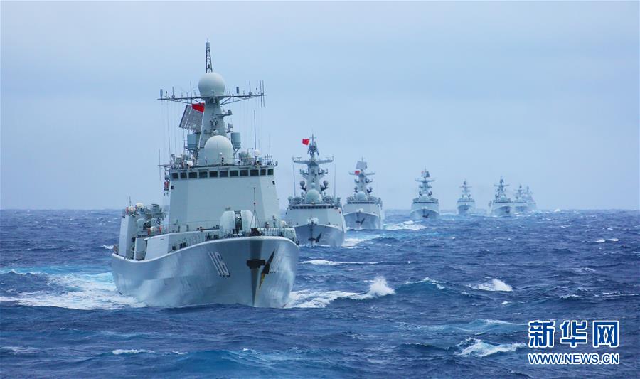 (人民海军70年·新华全媒头条·图文互动)(4)向着深蓝出发——献给人民海军成立70周年