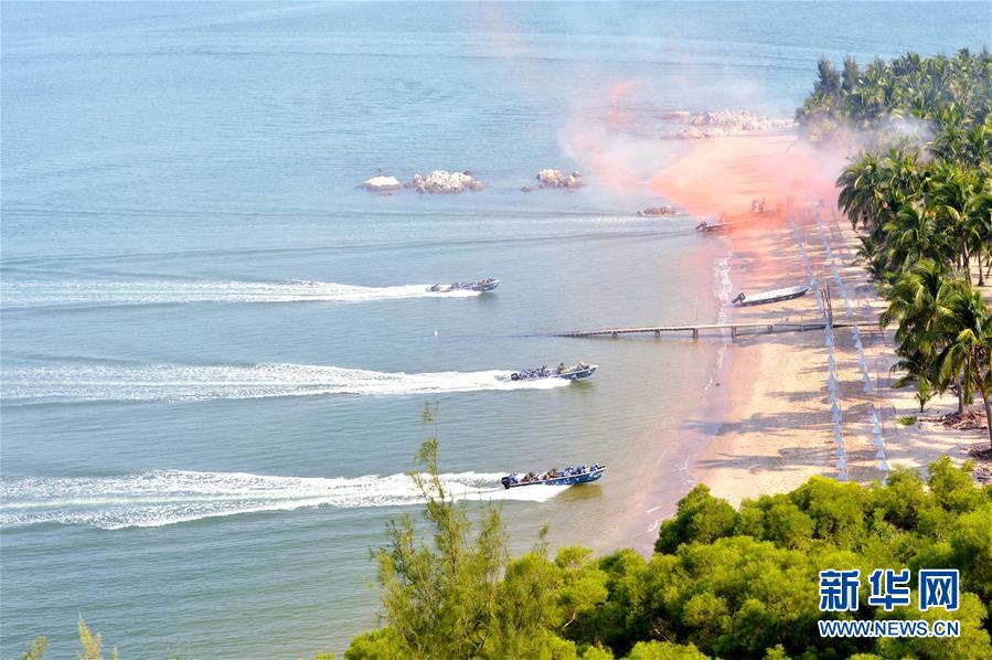 (人民海军70年·新华全媒头条·图文互动)(9)向着深蓝出发——献给人民海军成立70周年