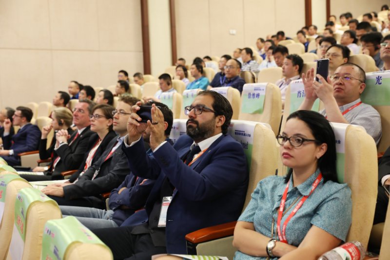 解放军总医院泌尿外科腹腔镜与机器人大会在京举办
