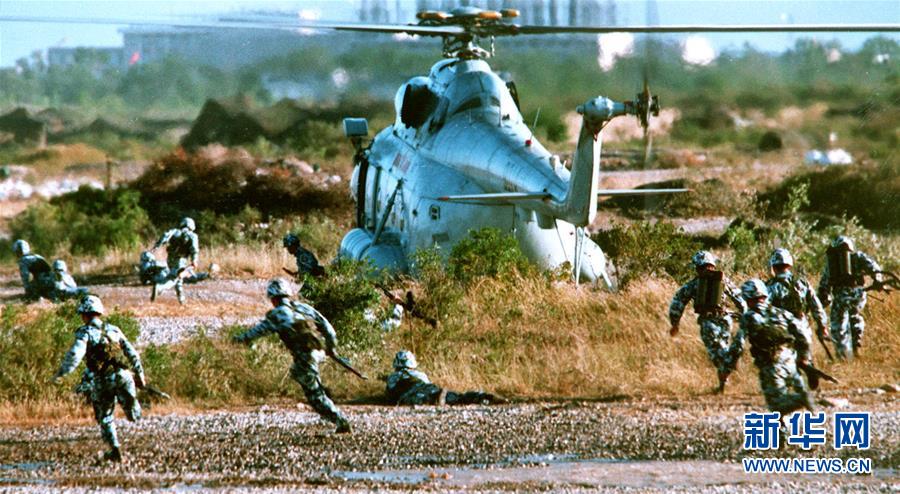 (自信中国·70年启示录·图文互动)(4)富国强军筑长城——从壮阔70年看中国强军