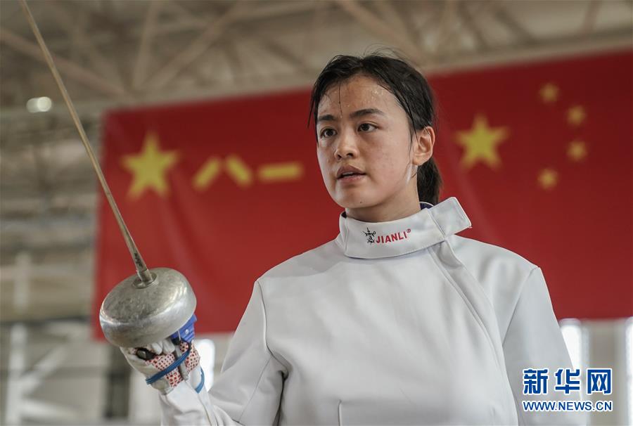 (军运会·图文互动)(21)斗志昂扬创佳绩 壮怀激烈展雄风——八一空军五项队成长记(配本社同题文字稿)