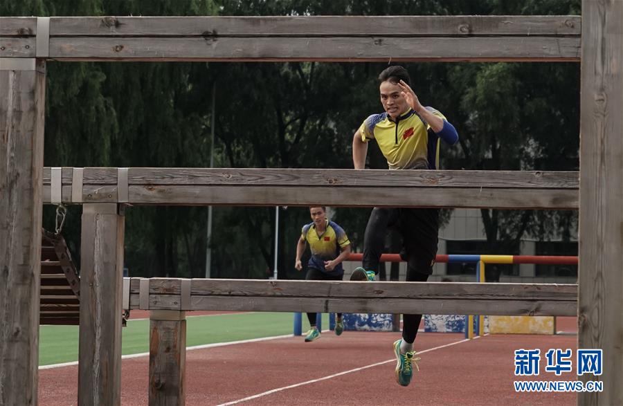 (军运会·图文互动)(9)从“迟到者”到世界冠军——记八一空军五项队队员叶邦武(配本社同题文字稿)