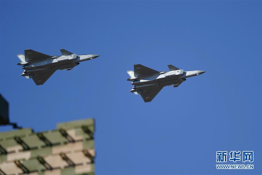 (图文互动)(3)空军航空开放活动向老百姓展现强国兴军之美