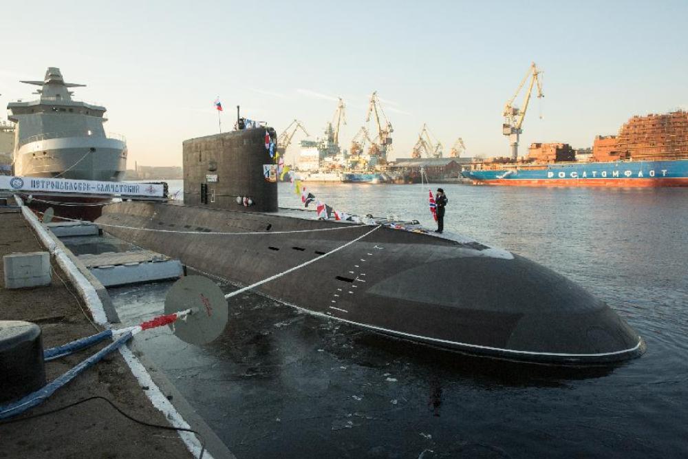 俄为太平洋舰队建造的首艘636.3型潜艇交付海军