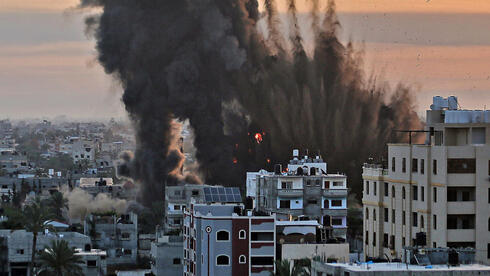 △巴勒斯坦加沙地带汗尤尼斯遭以军空袭 