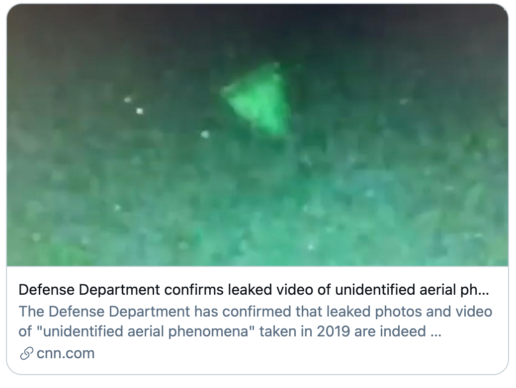 美国国防部确认泄露的未识别的航空现象的视频是真实的。/CNN报道截图