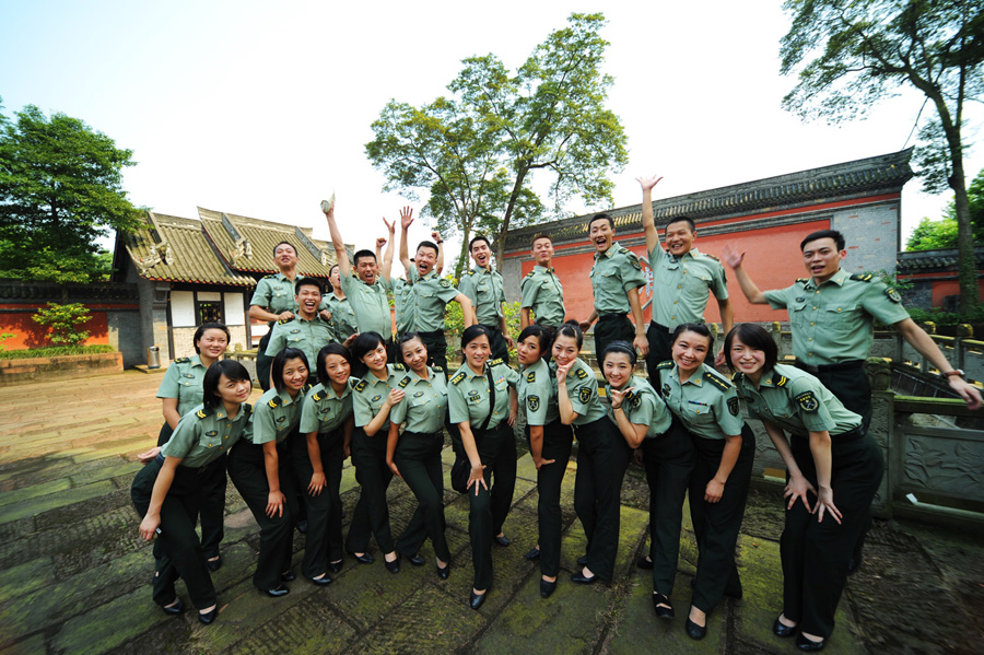 『特稿』士兵的坚守：一支业余宣传队的15天激情之旅