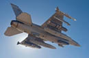 美F15E战机挂20枚导弹